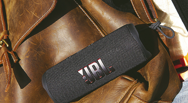 迷你身材，震撼音效，JBL Flip體驗測評