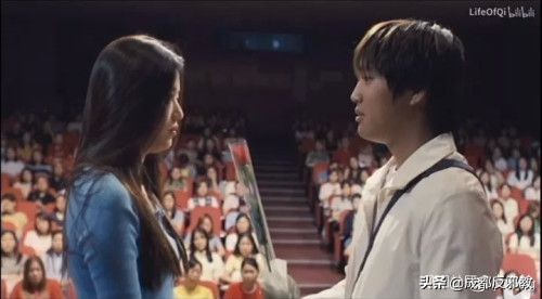 日韓性別博弈30年：日本早已躺平，韓國卻在掀起對立狂歡