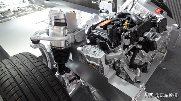 媲美超跑效能！場地試駕嵐圖FREE 還不止高效能那麼簡單？