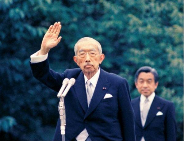 裕仁天皇去世後，日本希望中國派代表團前往弔唁，最終結局如何？