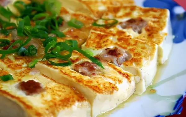 據說，那裡很美有一道一千萬年前形成的絕美傷痕那就是廣東大峽谷