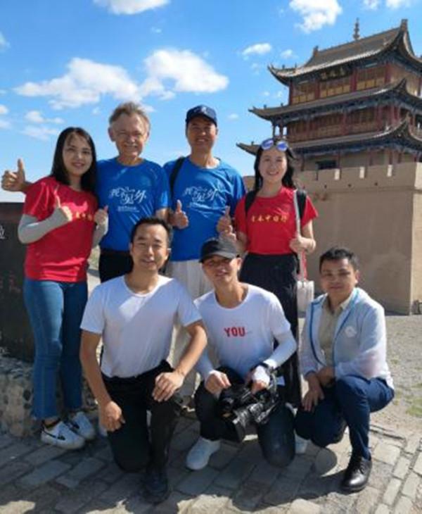 美籍教授潘維廉:攜妻子遠赴中國,先後4次申請綠卡只為成中國人 美籍教授潘維廉:攜妻子遠赴中國,先後4次申請綠卡只為成中國人