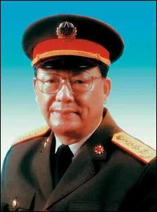 1988年全軍實行新軍銜制，被授予上將軍銜的都有誰