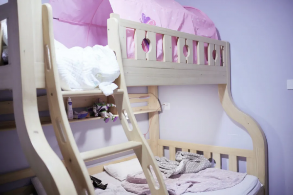 她家的小戶型改造太讚了！1間房秒變4間，生三胎都夠住