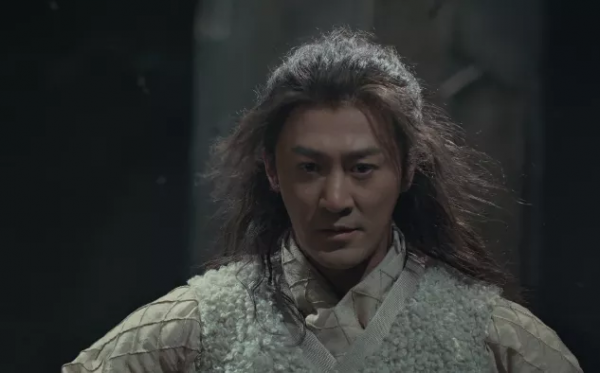 王晶新“倚天”開播，小昭變蜘蛛精、造型全部雷翻，把我看內傷了