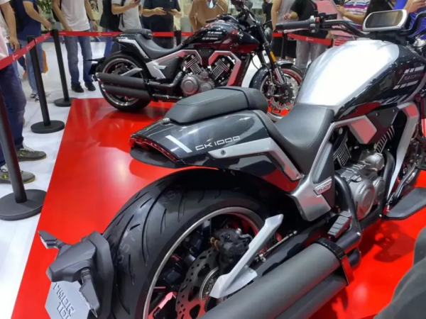 大排量的春天來了？高金亮相公升級復古以及巡航車，令人期待