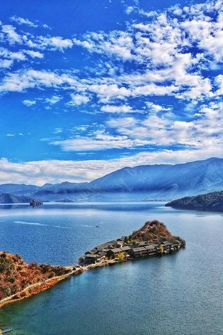 推薦幾個中國仙境般的旅遊景點，值得此行