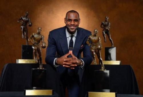 21世紀後，誰能單賽季同時拿下常規賽mvp和總冠軍？僅僅四人