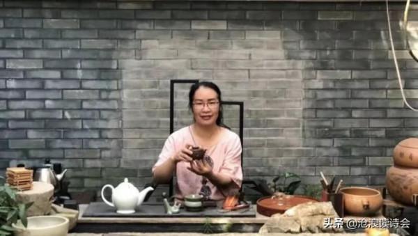 好詩溫暖冬天，推薦十組當代好詩，字字有真情有境界，你喜歡哪首