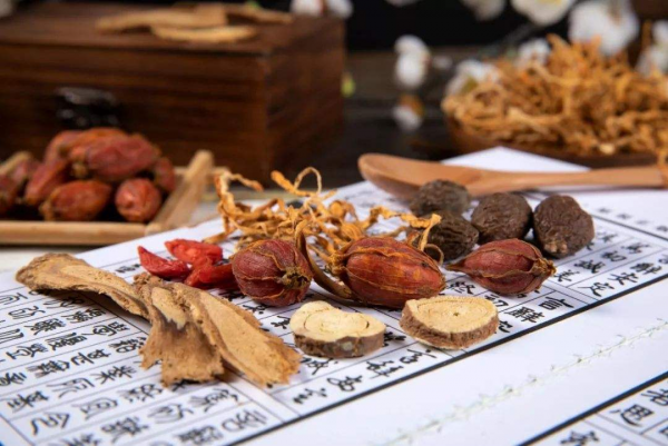 胃脹、消化不良，長期反覆無法治癒，關鍵於這幾個因素有關