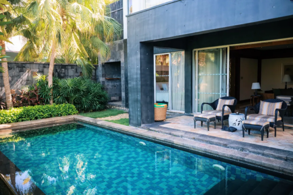 依山傍海獨享一灣,這家扇子酒店讓我錯覺是又回到了東南亞 依山傍海獨享一灣,這家扇子酒店讓我錯覺是又回到了東南亞