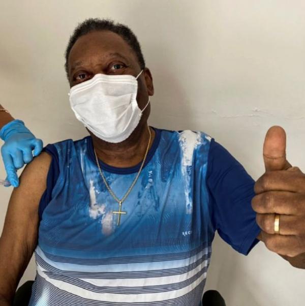 80歲球王貝利病情反覆，三天前才結束腫瘤摘除手術，再次轉入ICU