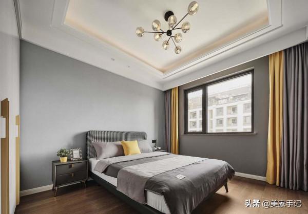 150㎡的精裝房，一進門就被客廳迷住！全屋時尚高階，挑不出毛病