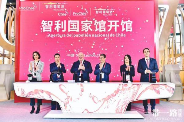 大使“扎堆”來,四川的吸引力在哪裡?(中英文) 大使“扎堆”來,四川的吸引力在哪裡?(中英文)