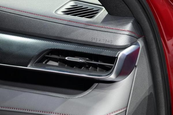 帶皇冠標的新車來了，與漢蘭達互為姊妹車型