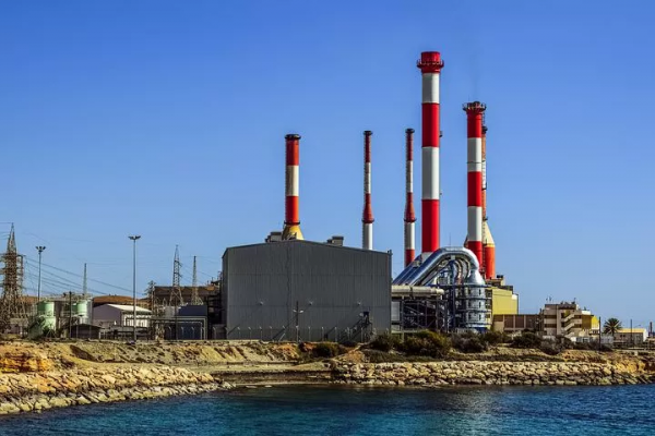 電價暴漲130％ 工人失業，工廠關停，紡織業受重創