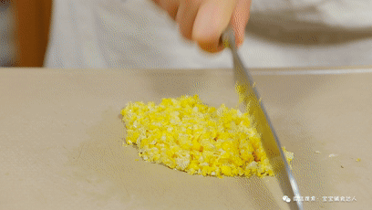 幫娃告別便秘，我只用了3樣食材！鬆軟香甜，2塊錢就做一大盤