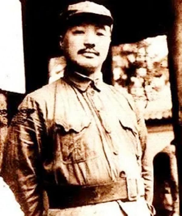 八路一個團打退了日軍,戰士們都很高興,師長卻說:其中有鬼 八路一個團打退了日軍,戰士們都很高興,師長卻說:其中有鬼