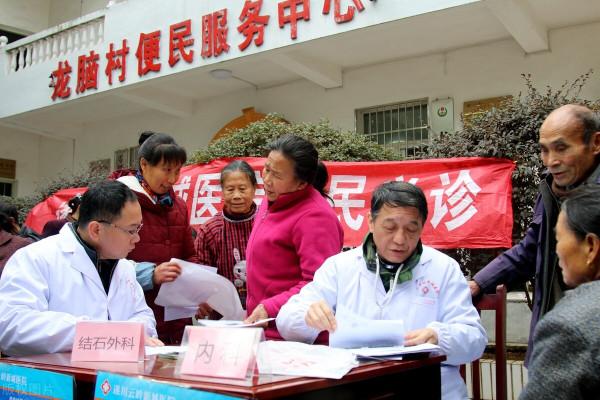 農村老人免費體檢，村民為什麼不願意去？好政策為何“遇冷”？