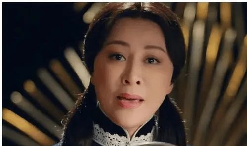 5位“裝嫩”失敗的女星,劉濤周迅勉強接受,63歲演10多歲過分了 5位“裝嫩”失敗的女星,劉濤周迅勉強接受,63歲演10多歲過分了