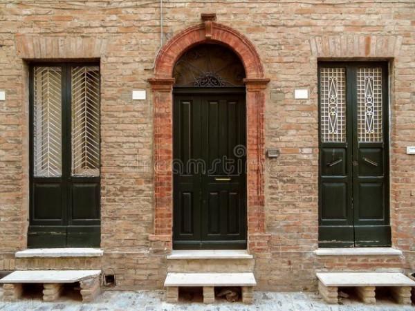 找了些們！都沒