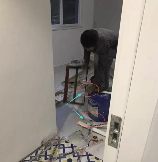 裝修鋪木地板的時候，怎麼做才能不掉坑？