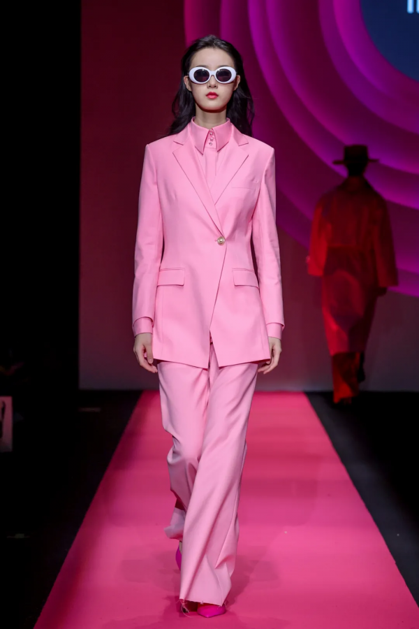 趨勢 | 百變色彩，風格無限——2022春夏流行色解讀