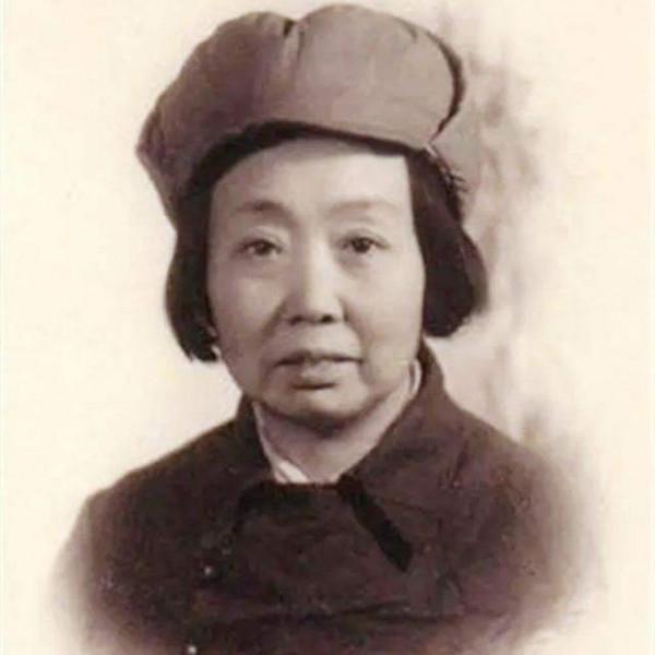 中央紅軍這32名女戰士參加了萬里長征：最終24人到達陝北，欽佩