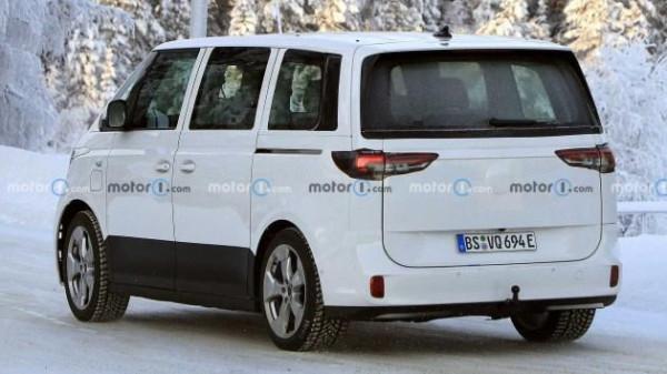 致敬T1 大眾ID.BUZZ測試車諜照曝光