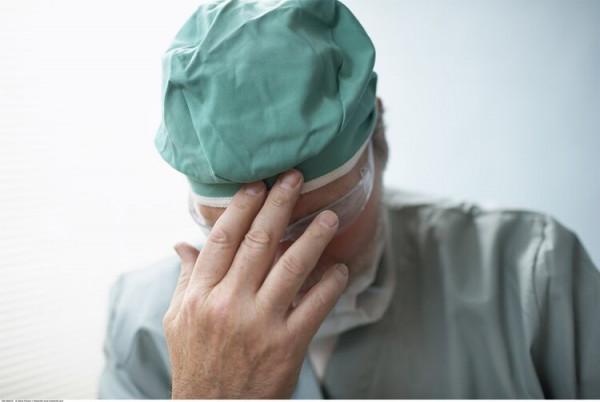 “微創”就是手術切口小，而且越小越好？醫生：微創手術並非萬能