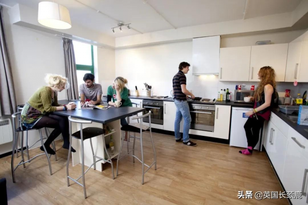 明年英國生活費上漲4%,國際機票更貴?旅行紅名單國家全部刪除 明年英國生活費上漲4%,國際機票更貴?旅行紅名單國家全部刪除