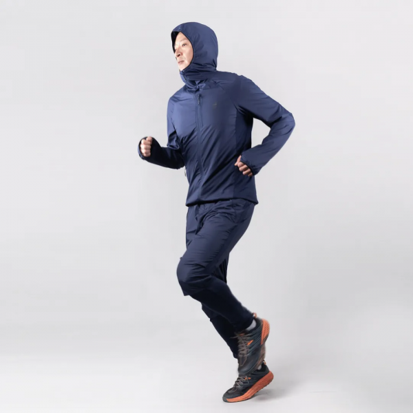 羊毛與Coolmax，專為冬季速跑研發