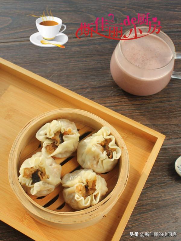 45歲阿姨一人食午餐，簡單營養又美味，曬圈火了，網友：善待自己