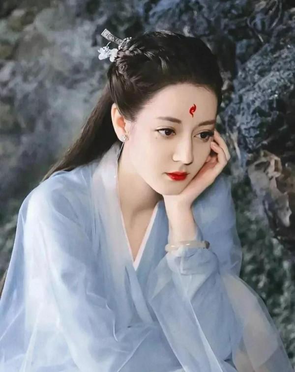 美過范冰冰的美人兒，內娛顏值天花板沒錯吧