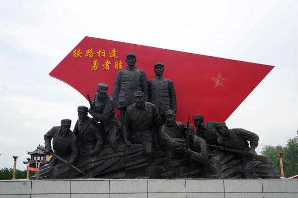 狹路相逢勇者勝