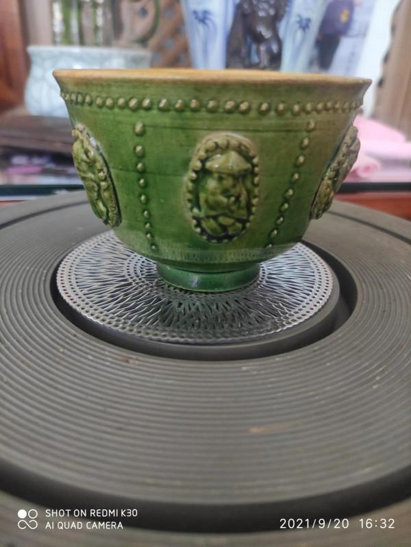 北齊山西窯綠釉貼塑茶盞公元550年作品 北齊山西窯綠釉貼塑茶盞公元550年作品