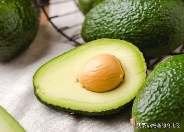 美味營養的牛油果鮮蝦卷,烹飪簡單,好吃又解饞,家中孩子特愛吃 美味營養的牛油果鮮蝦卷,烹飪簡單,好吃又解饞,家中孩子特愛吃