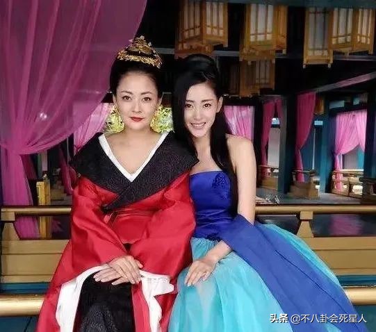 那些老了就演皇后太后的演員，年輕時都是大美人，老了氣質依舊