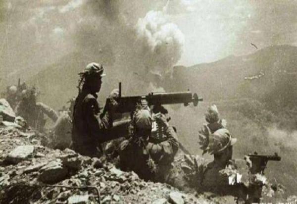 1950年朝鮮戰爭,中央決定調司令黃永勝入朝,林彪:我要換一個人 1950年朝鮮戰爭,中央決定調司令黃永勝入朝,林彪:我要換一個人