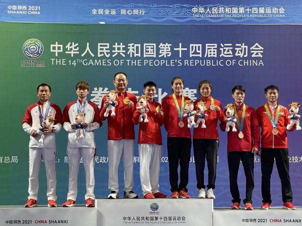 “巾幗女將”阮木蘭拳臺奪金！河南拳擊隊一日集齊三色獎牌