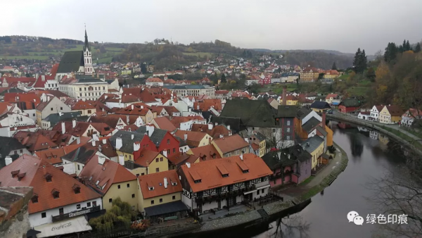 返 程——《蜻蜓點水遊東歐》 返 程——《蜻蜓點水遊東歐》