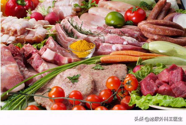 55歲男子痛風發作，查出腎衰竭，提醒：2種食物加速惡化，管住嘴