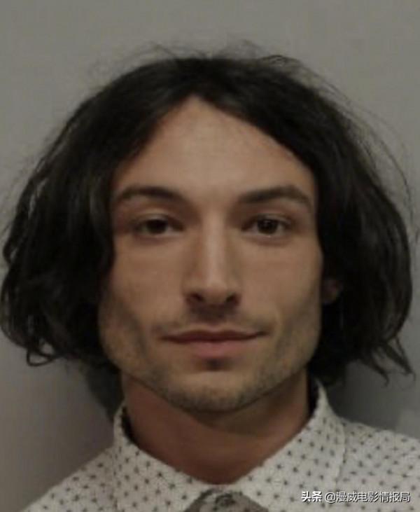 這下尷尬了，華納DC決定暫停與閃電俠演員埃茲拉·米勒的合作