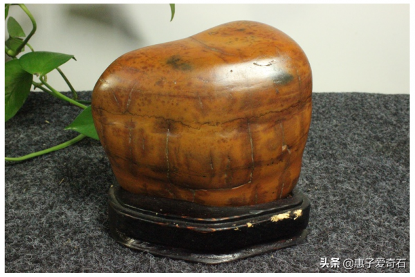 廣西珍品奇石玉石,其中一方以888萬成交,這是什麼石頭呢? 廣西珍品奇石玉石,其中一方以888萬成交,這是什麼石頭呢?