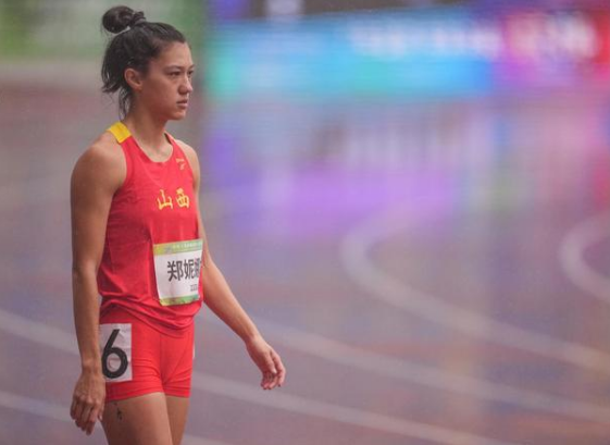 6026分!中國田徑首位歸化選手奪冠,5項拿第一,曾放棄加拿大籍 6026分!中國田徑首位歸化選手奪冠,5項拿第一,曾放棄加拿大籍