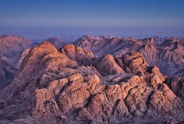 世界上最美的十五座大山