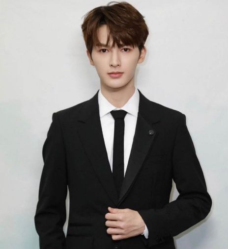 內娛“姨”化的男星巔峰PK，誰成了大媽，誰又讓人噴飯？