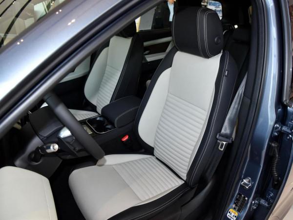 原廠就有的運動氣息 實拍發現運動版 原廠就有的運動氣息 實拍發現運動版