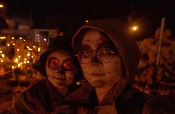 滯旅海外732天的愛人 滯旅海外732天的愛人