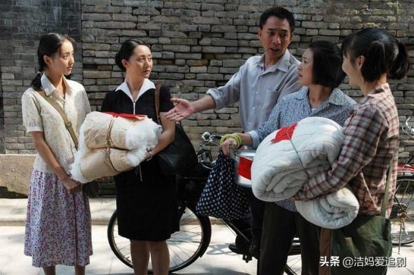 人世間播出近半熱度不減，這6部好看的年代劇不容錯過